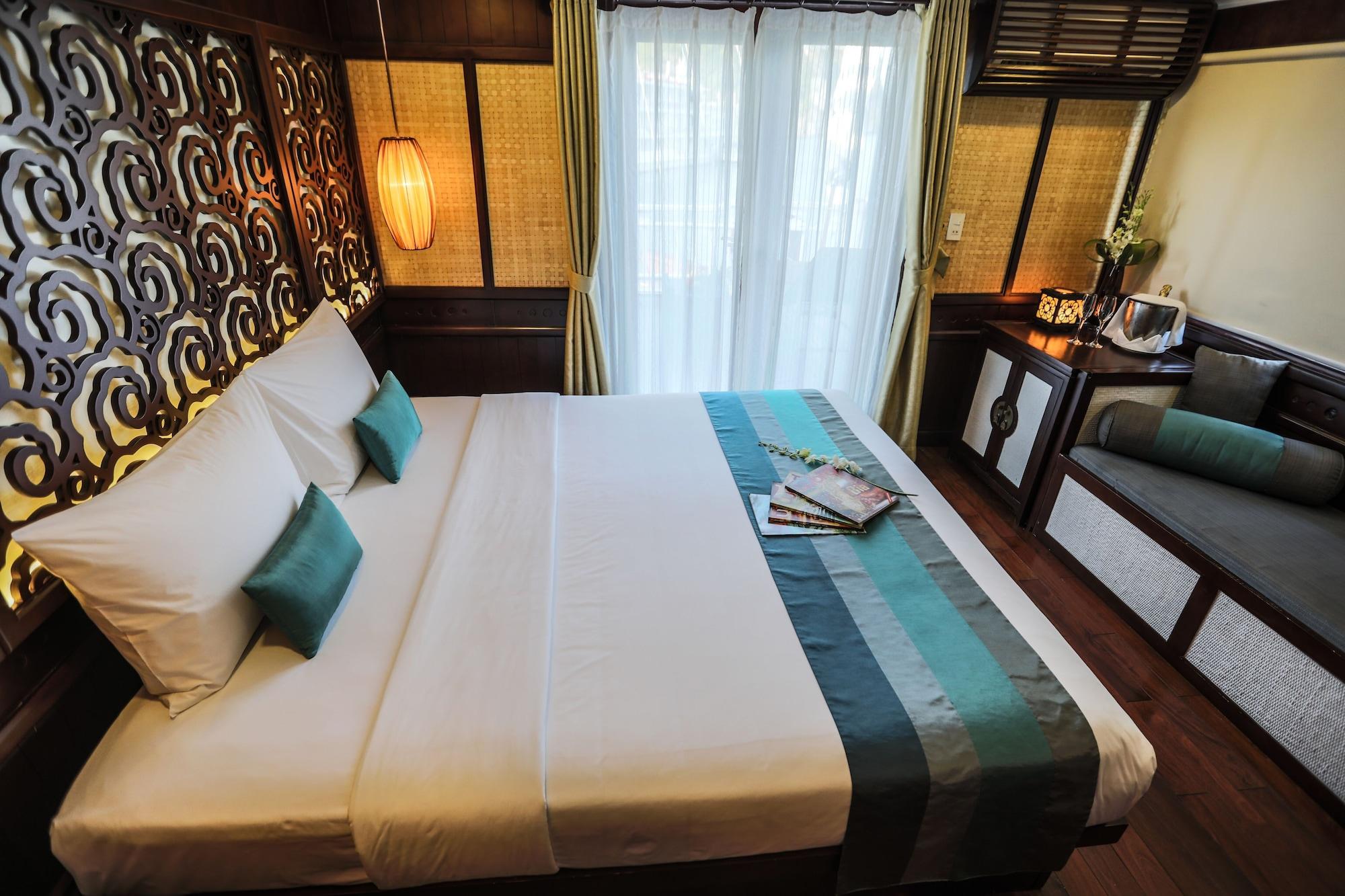 บายา ฮาลอง ครูซ Hotel ภายนอก รูปภาพ